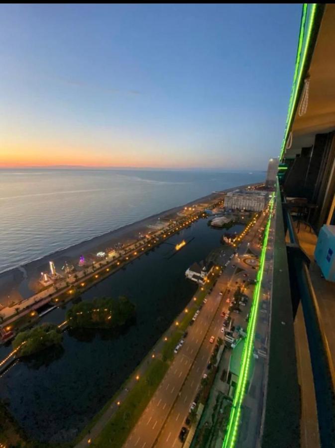 Black Sea Batumi Hotel Orbi City Zewnętrze zdjęcie