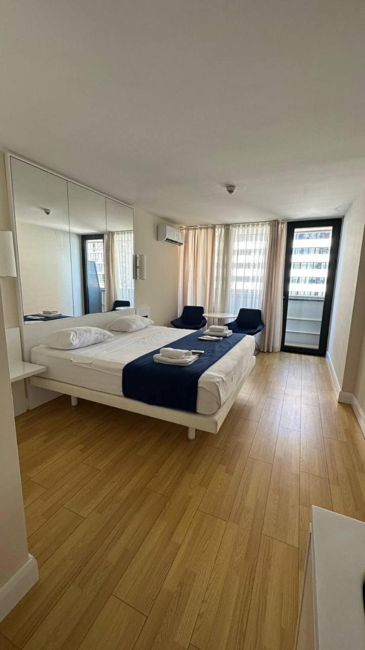 Black Sea Batumi Hotel Orbi City Zewnętrze zdjęcie